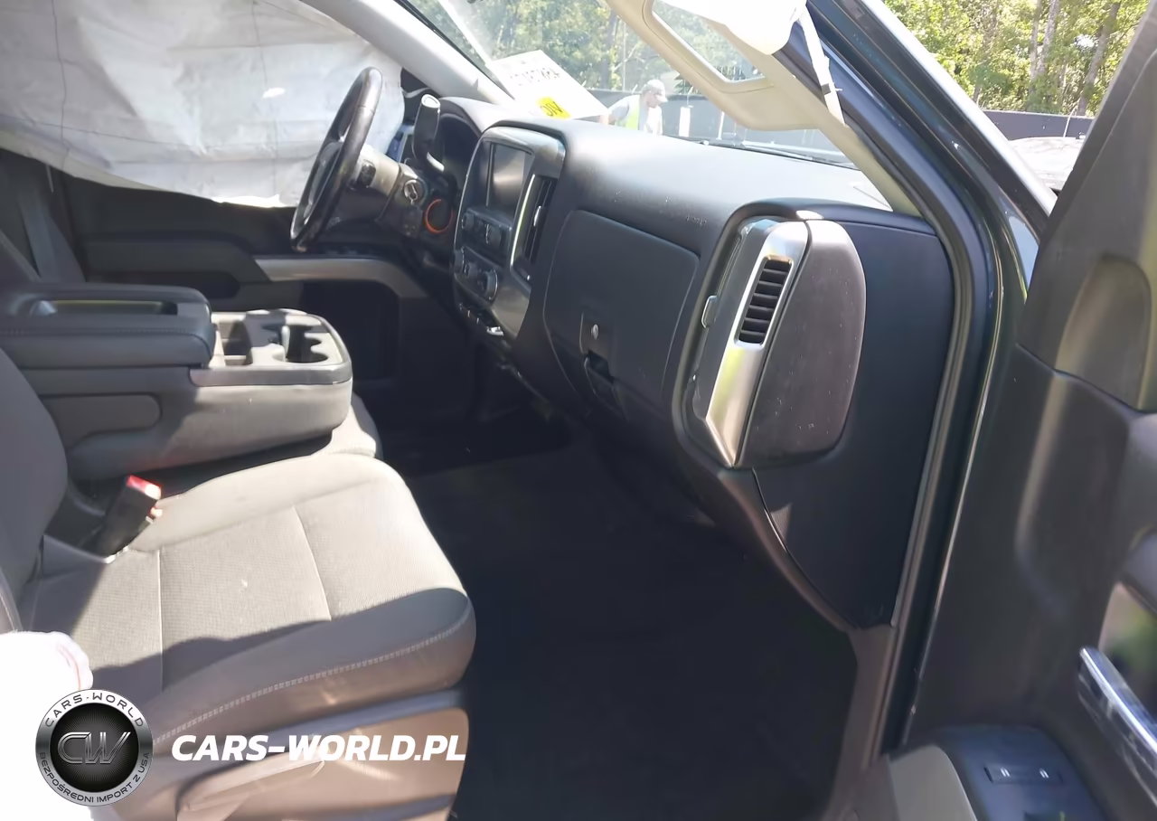 2018 Chevrolet Silverado 1500 2Lt VIN:3GCUKREC5JG360168 - 5
