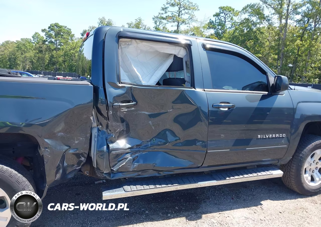 2018 Chevrolet Silverado 1500 2Lt VIN:3GCUKREC5JG360168 - 6