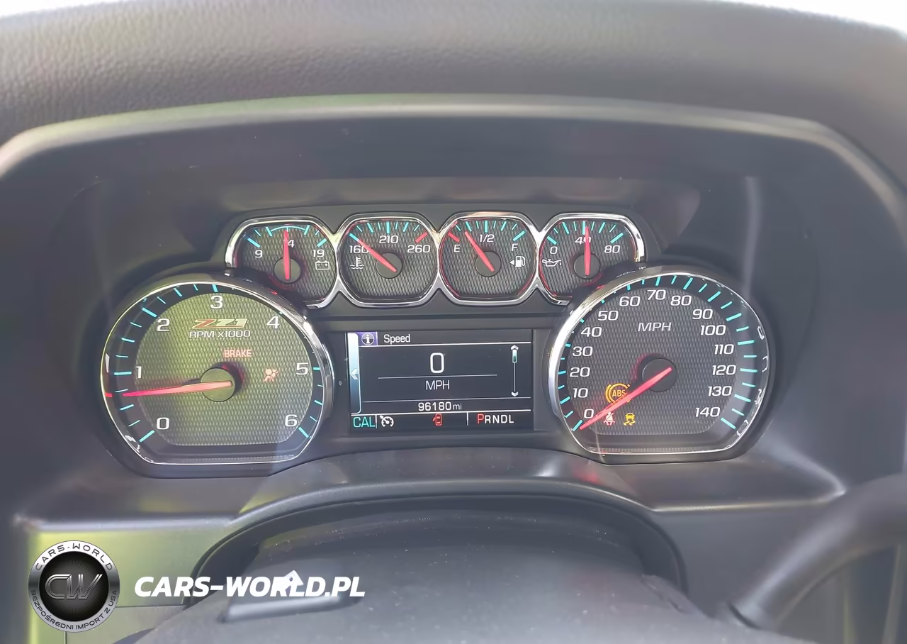 2018 Chevrolet Silverado 1500 2Lt VIN:3GCUKREC5JG360168 - 7