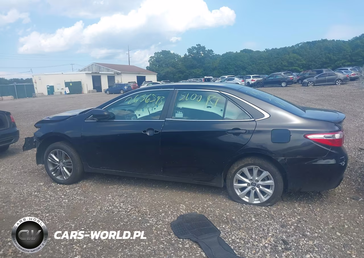 2016 Toyota Camry Se VIN:4T1BF1FK8GU600981 - 13