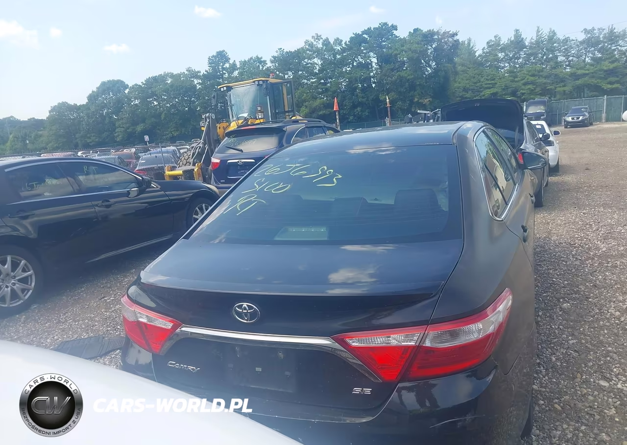 2016 Toyota Camry Se VIN:4T1BF1FK8GU600981 - 15