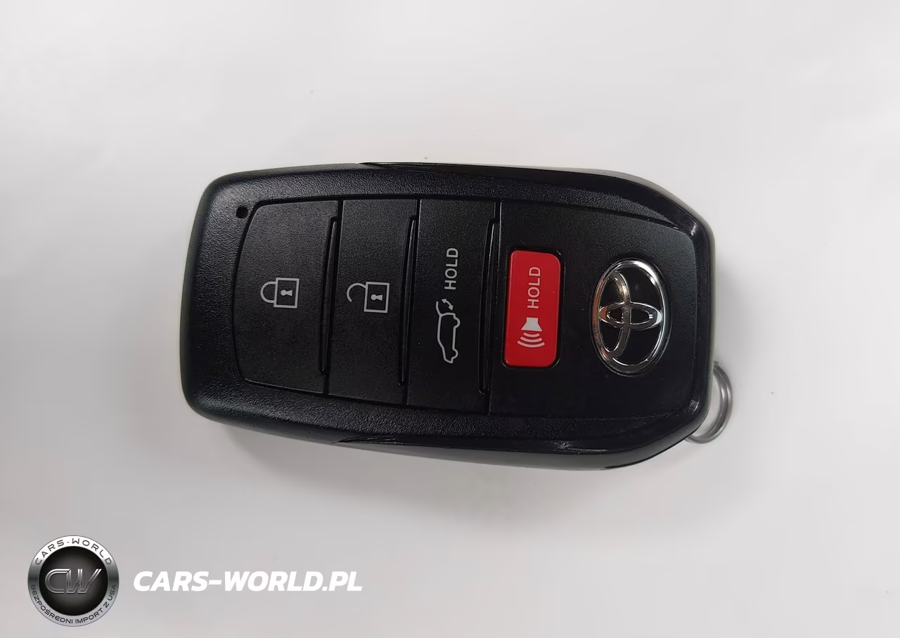 2026 Toyota Corolla Cross Xle VIN:7MUDAABG7TV180941 - 11