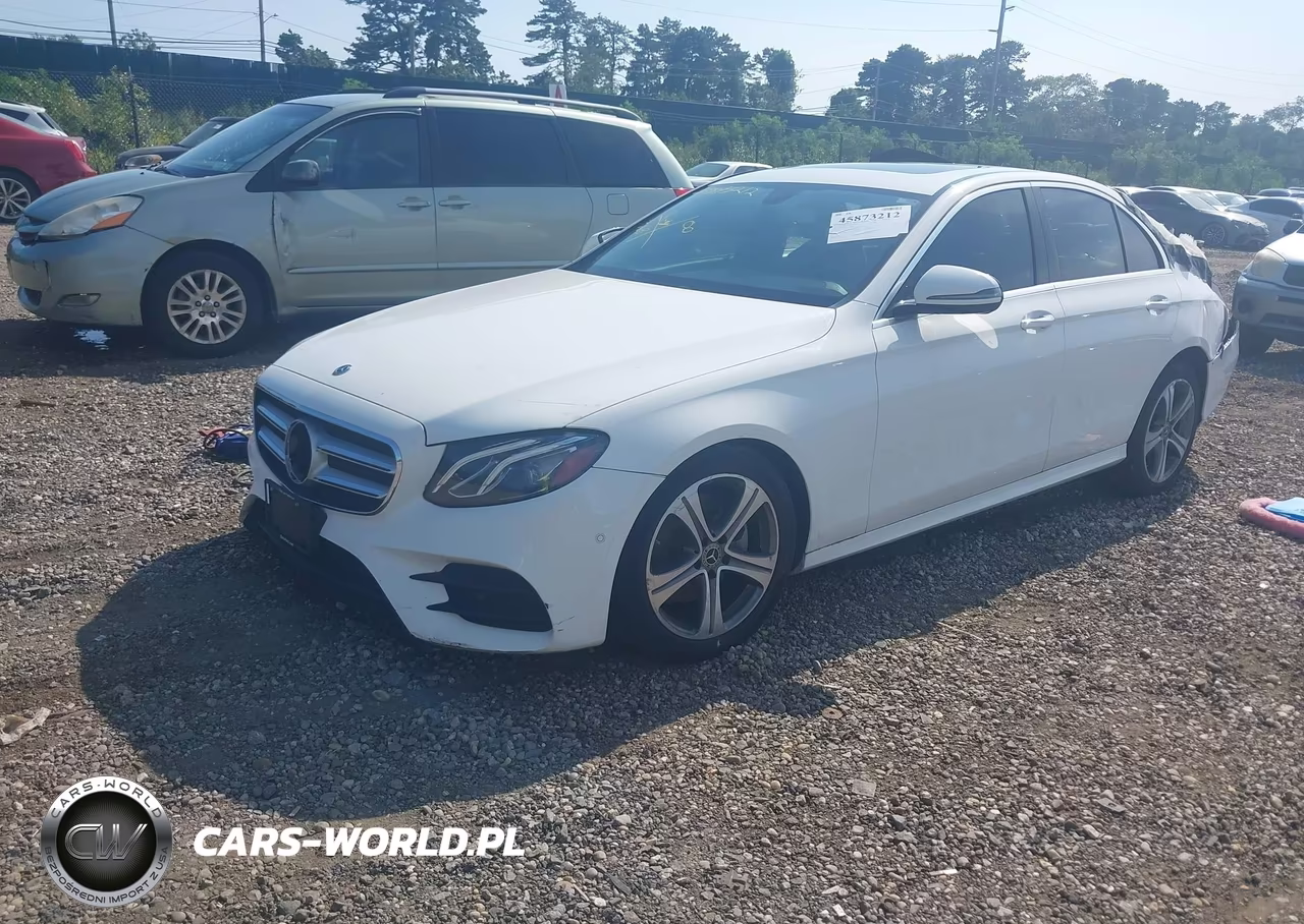 2018 Mercedes-Benz E 300 VIN:WDDZF4JB7JA469942 - 2