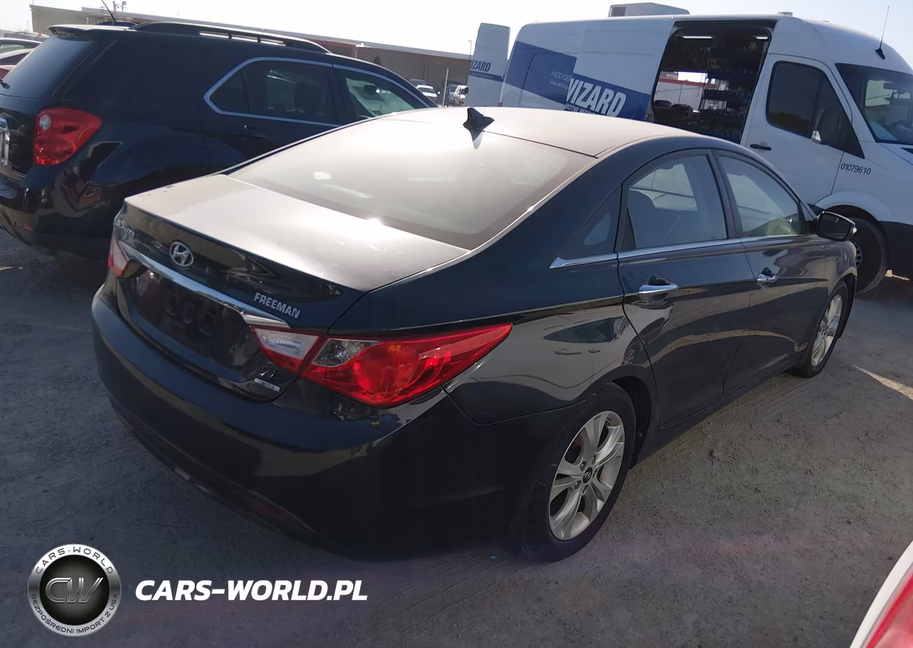 2011 Hyundai Sonata Limited VIN:5NPEC4AC2BH144555 - 4