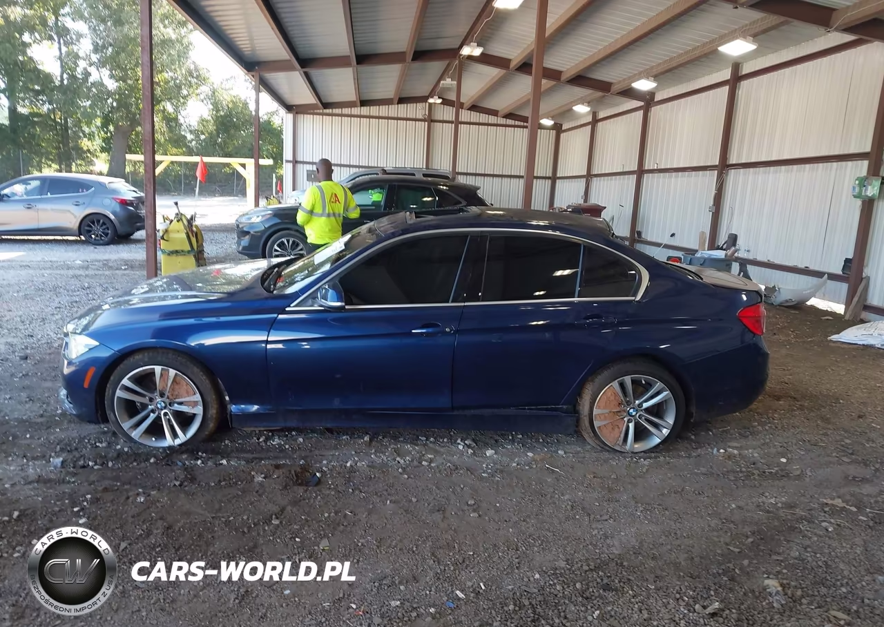 2018 BMW 330I xDrive VIN:WBA8D9C59JA615996 - 14