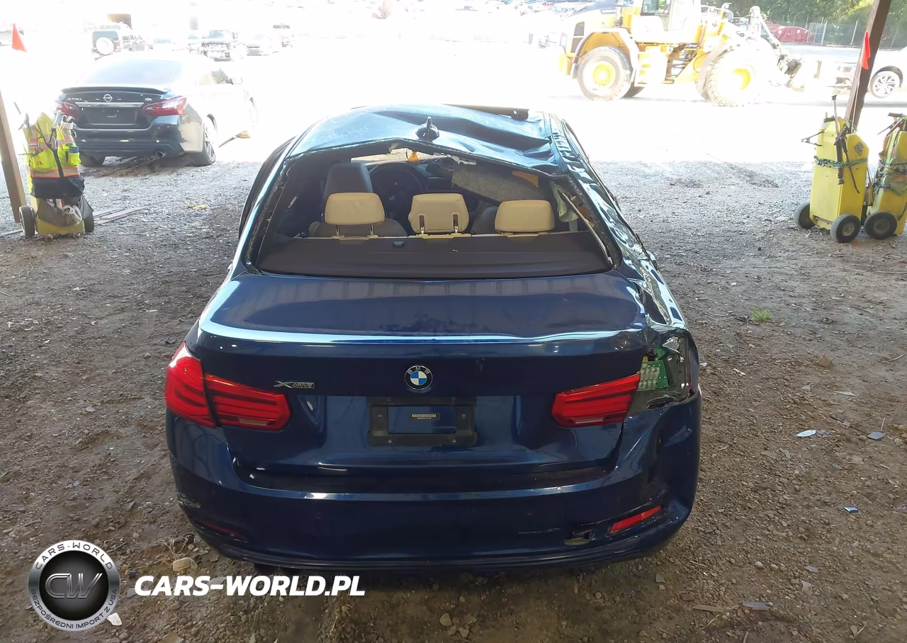 2018 BMW 330I xDrive VIN:WBA8D9C59JA615996 - 16