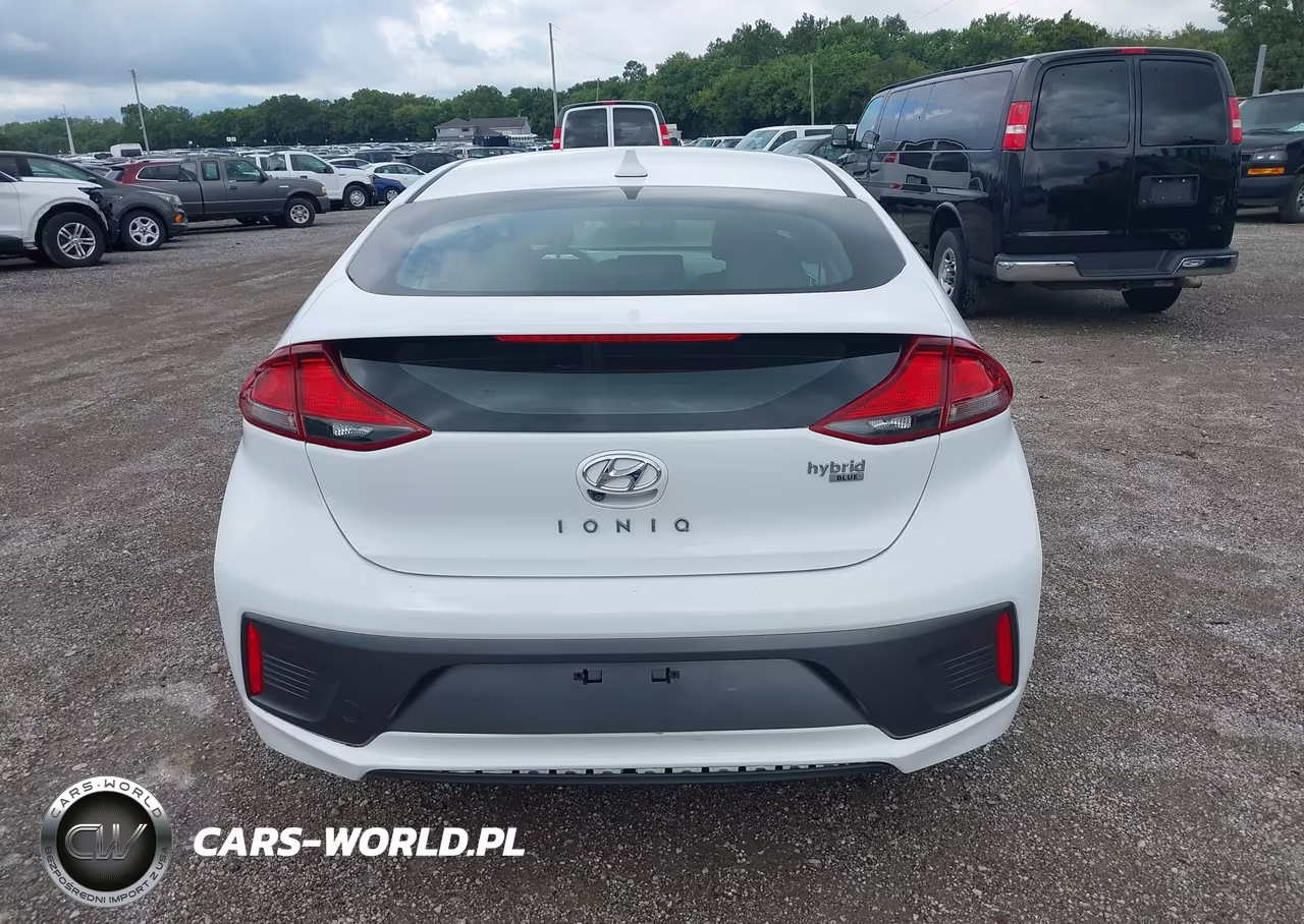 2020 Hyundai Ioniq Hybrid Blue VIN:KMHC65LC3LU232731 - 16