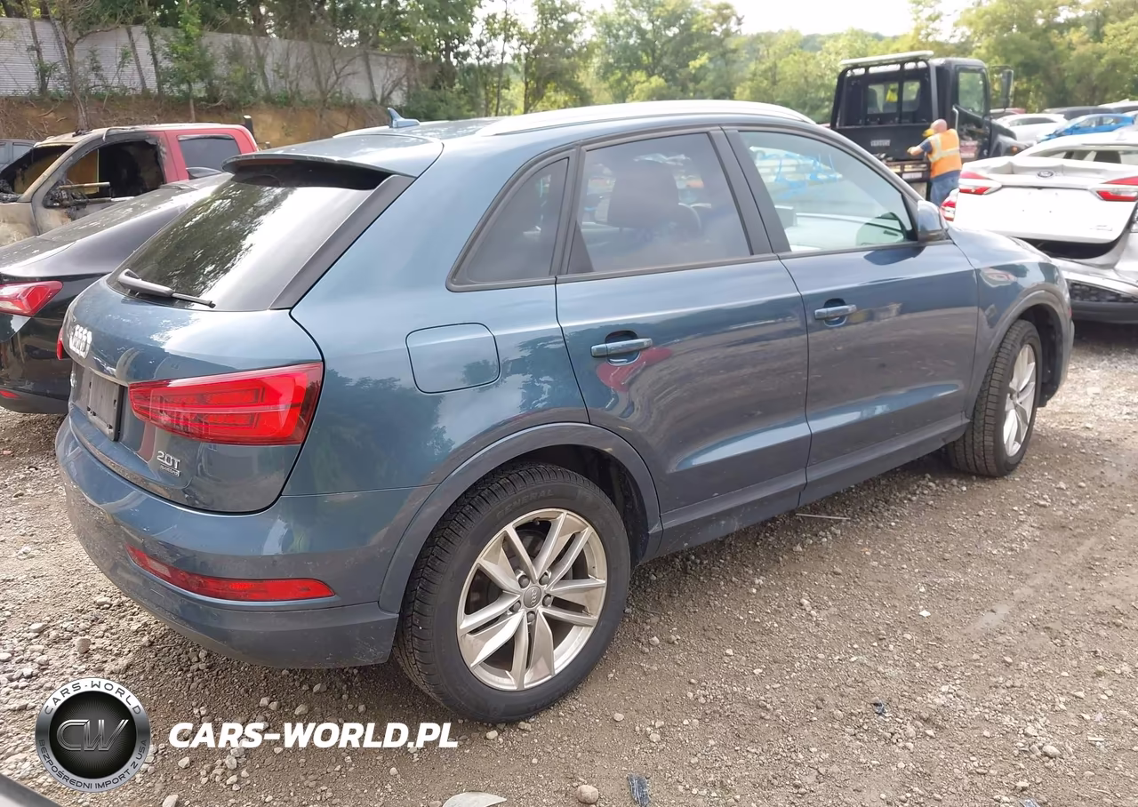 2017 Audi Q3 2.0T Premium VIN:WA1ECCFS6HR006202 - 4