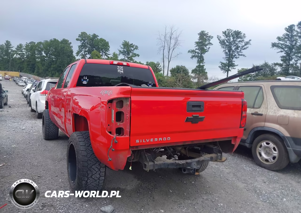 2016 Chevrolet Silverado 1500 Custom VIN:1GCVKPEHXGZ211655 - 3