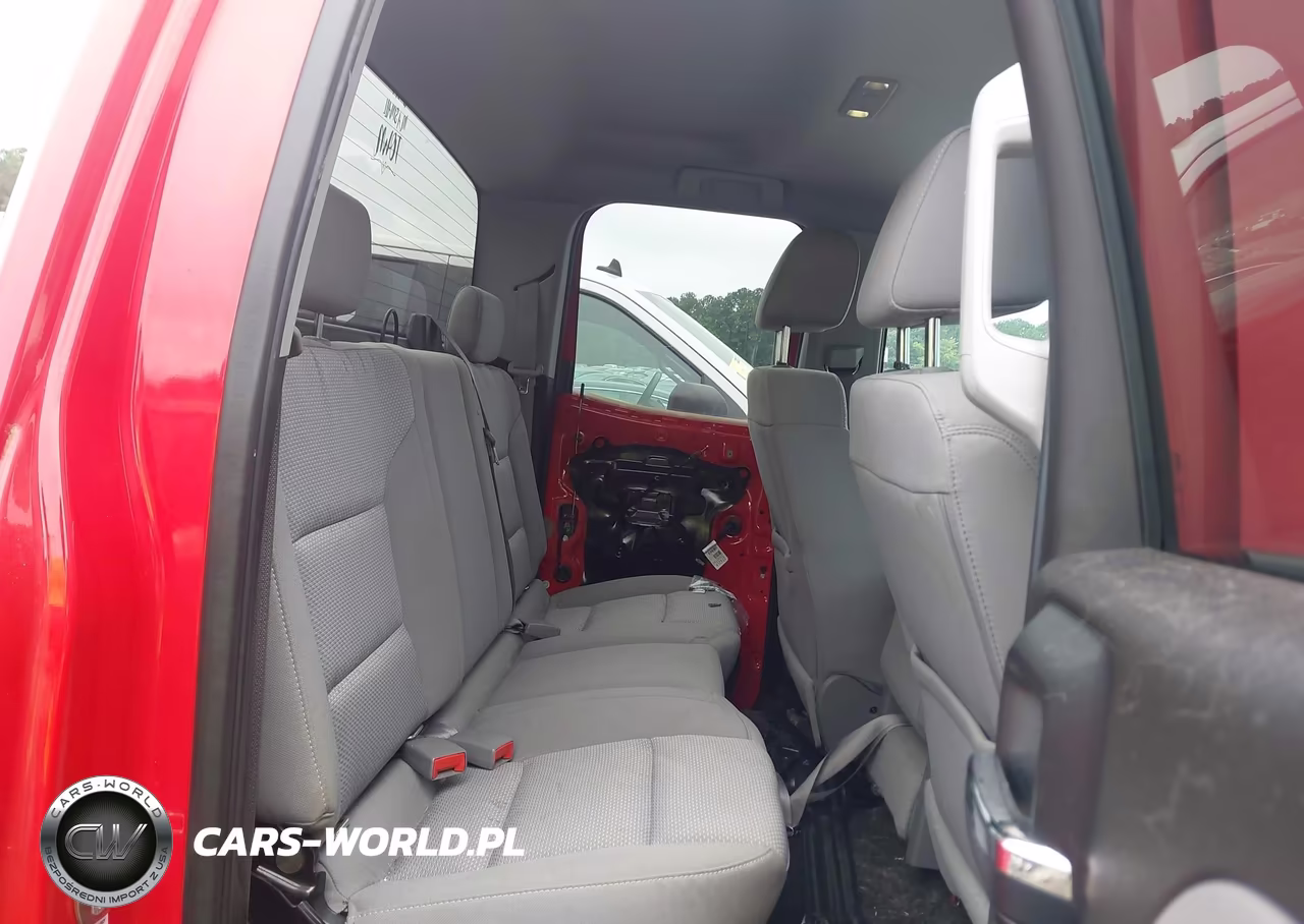 2016 Chevrolet Silverado 1500 Custom VIN:1GCVKPEHXGZ211655 - 8