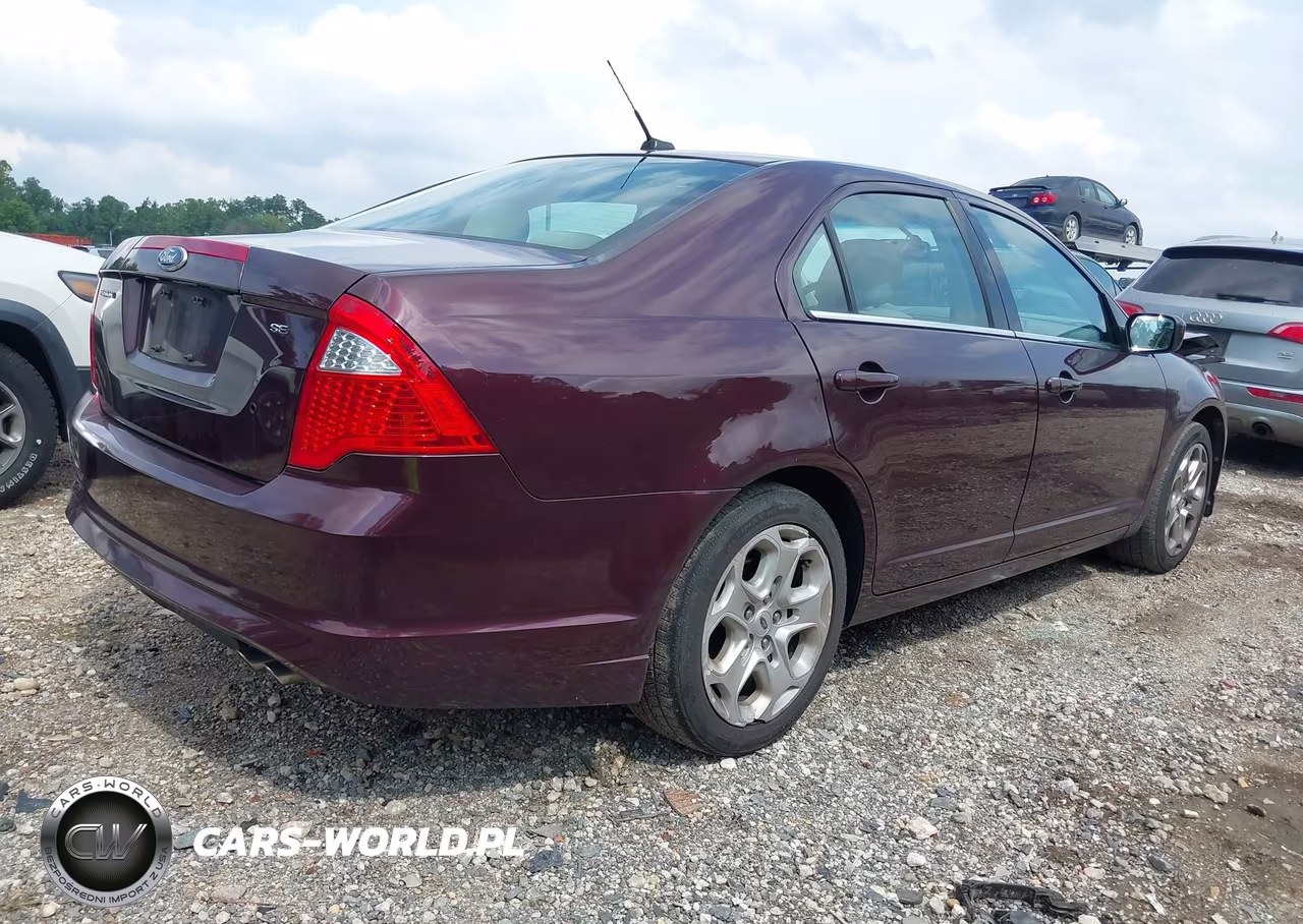 2011 Ford Fusion Se VIN:3FAHP0HA5BR105041 - 4
