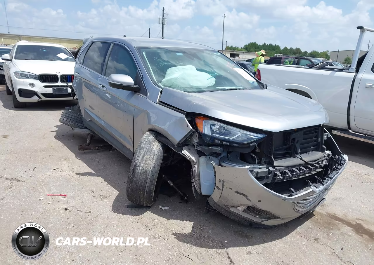 2022 Ford Edge Titanium – zdjęcie 1 z 15