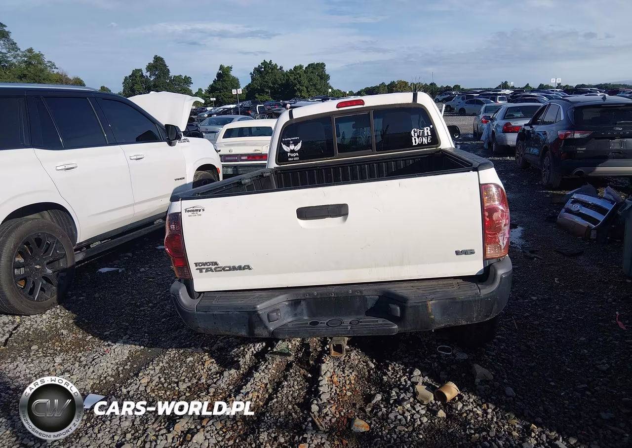 2012 Toyota Tacoma Base V6 VIN:5TFUU4ENXCX047355 - 16