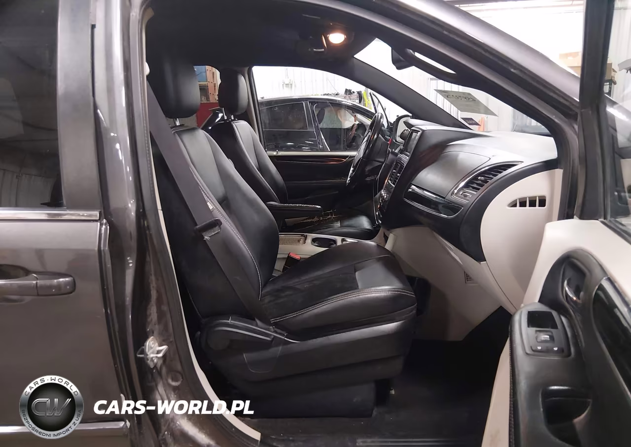 2017 Dodge Grand Caravan Sxt VIN:2C4RDGCG6HR814572 - 5