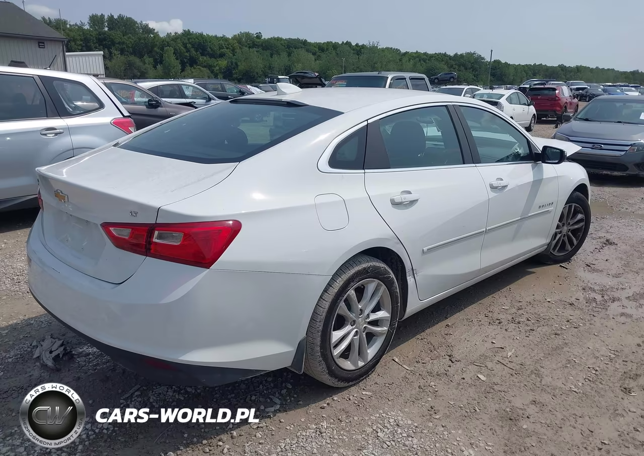 2016 Chevrolet Malibu 1Lt VIN:1G1ZE5STXGF342603 - 4