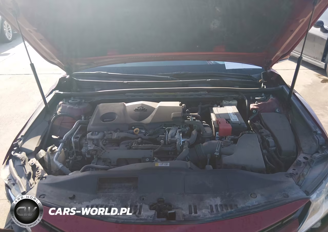 2018 Toyota Camry Le VIN:4T1B11HK8JU566107 - 10