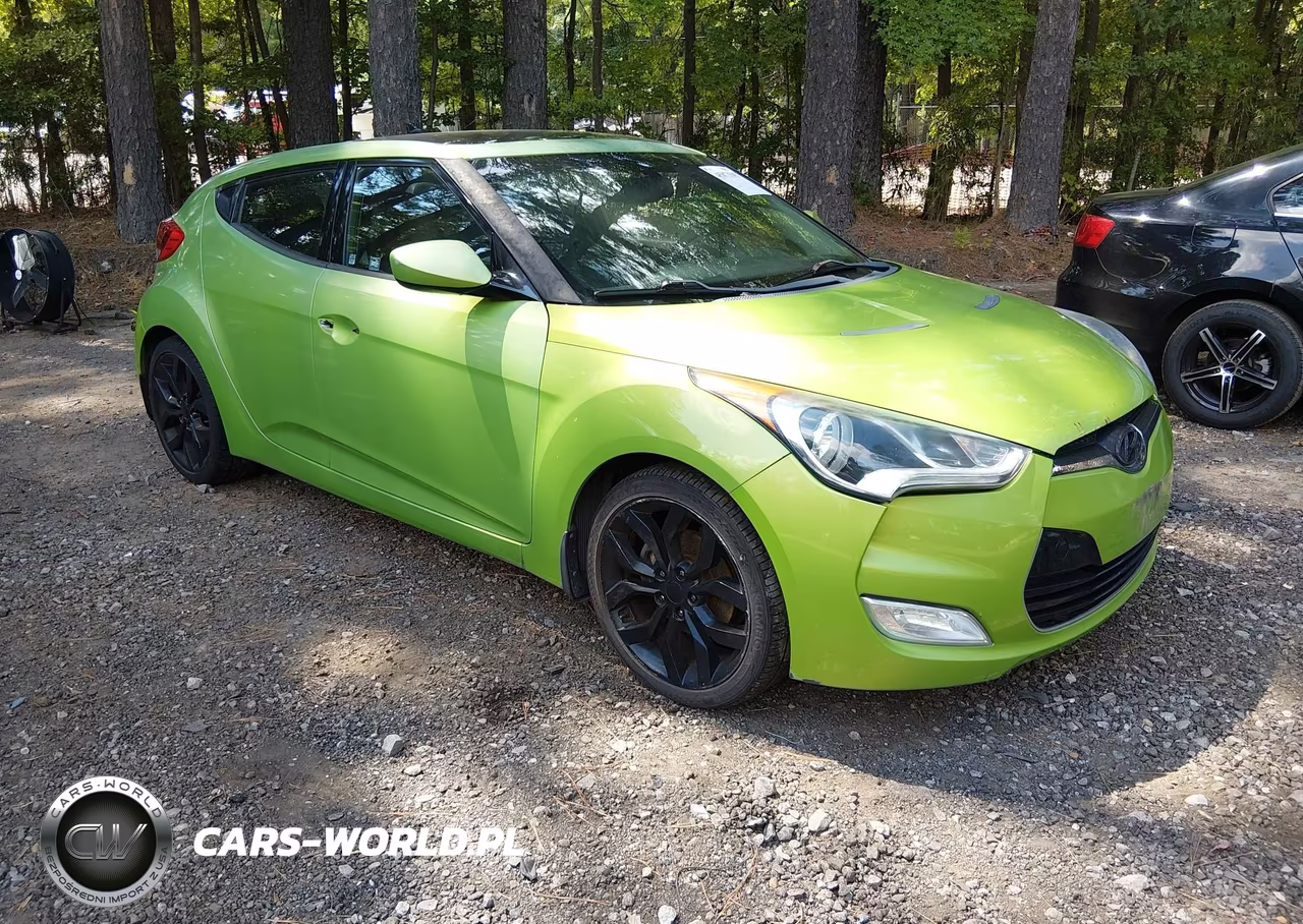 2012 Hyundai Veloster Base W-Black