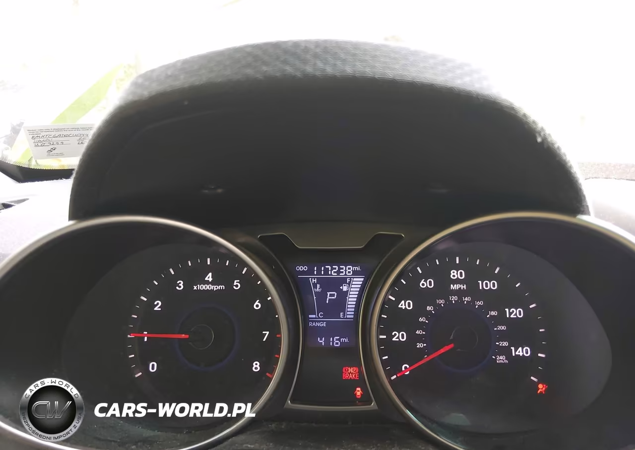 2012 Hyundai Veloster Base W-Black VIN:KMHTC6AD0CU044002 - 7