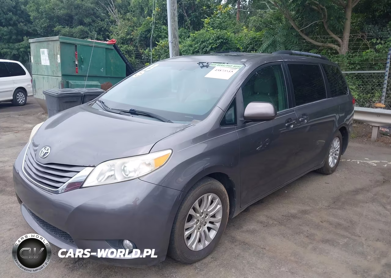 2013 Toyota Sienna Xle V6 8 Passenger VIN:5TDYK3DC4DS372947 - 2