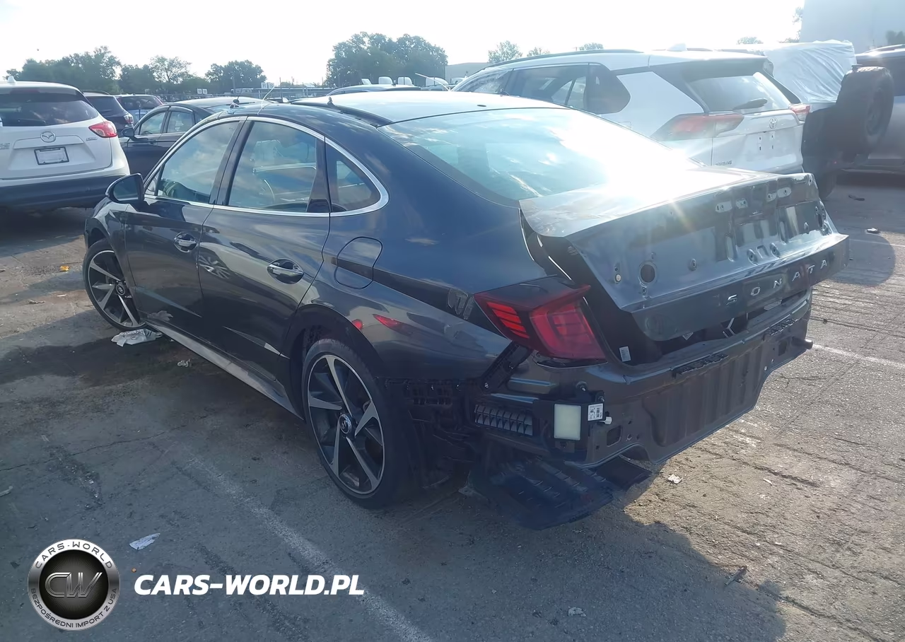 2023 Hyundai Sonata Sel Plus VIN:KMHL44J22PA264247 - 3