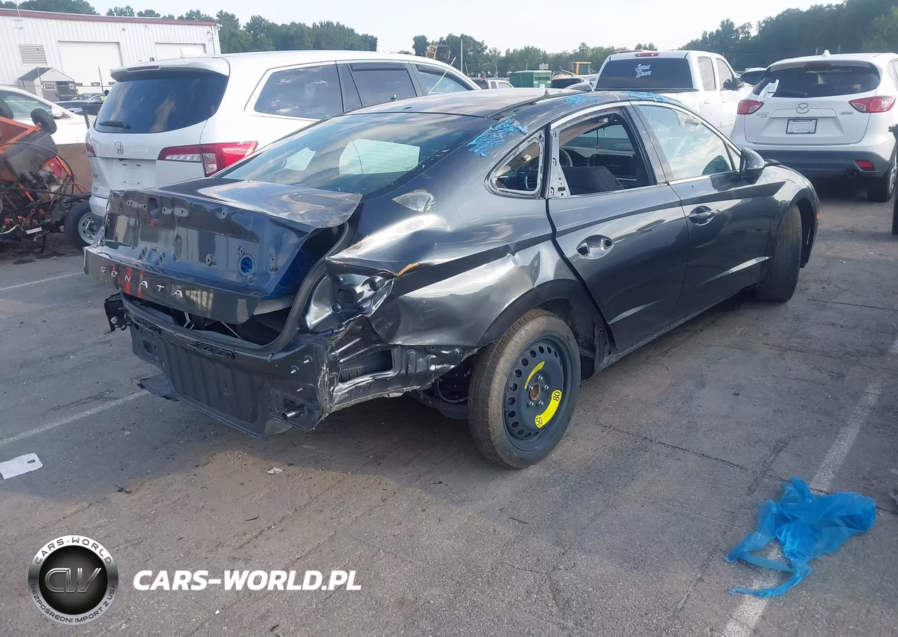 2023 Hyundai Sonata Sel Plus VIN:KMHL44J22PA264247 - 4