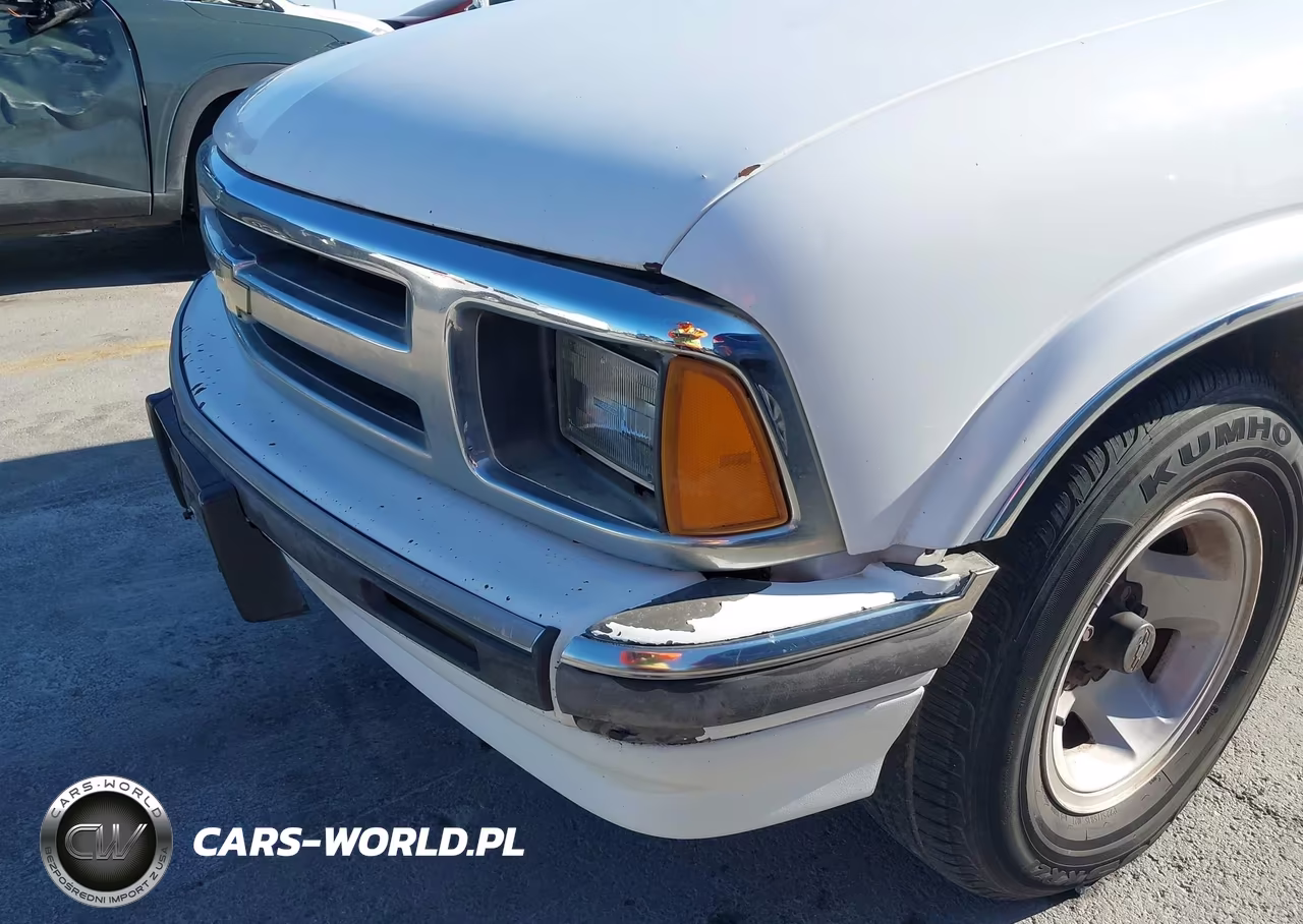 1994 Chevrolet S Truck S10 VIN:1GCCS14W3R8196672 - 12