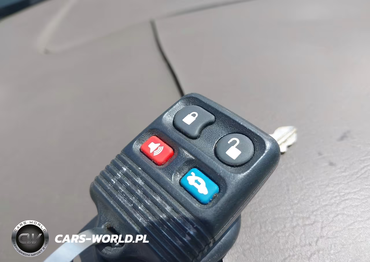 2000 Ford Taurus Ses VIN:1FAFP55S7YA130267 - 11
