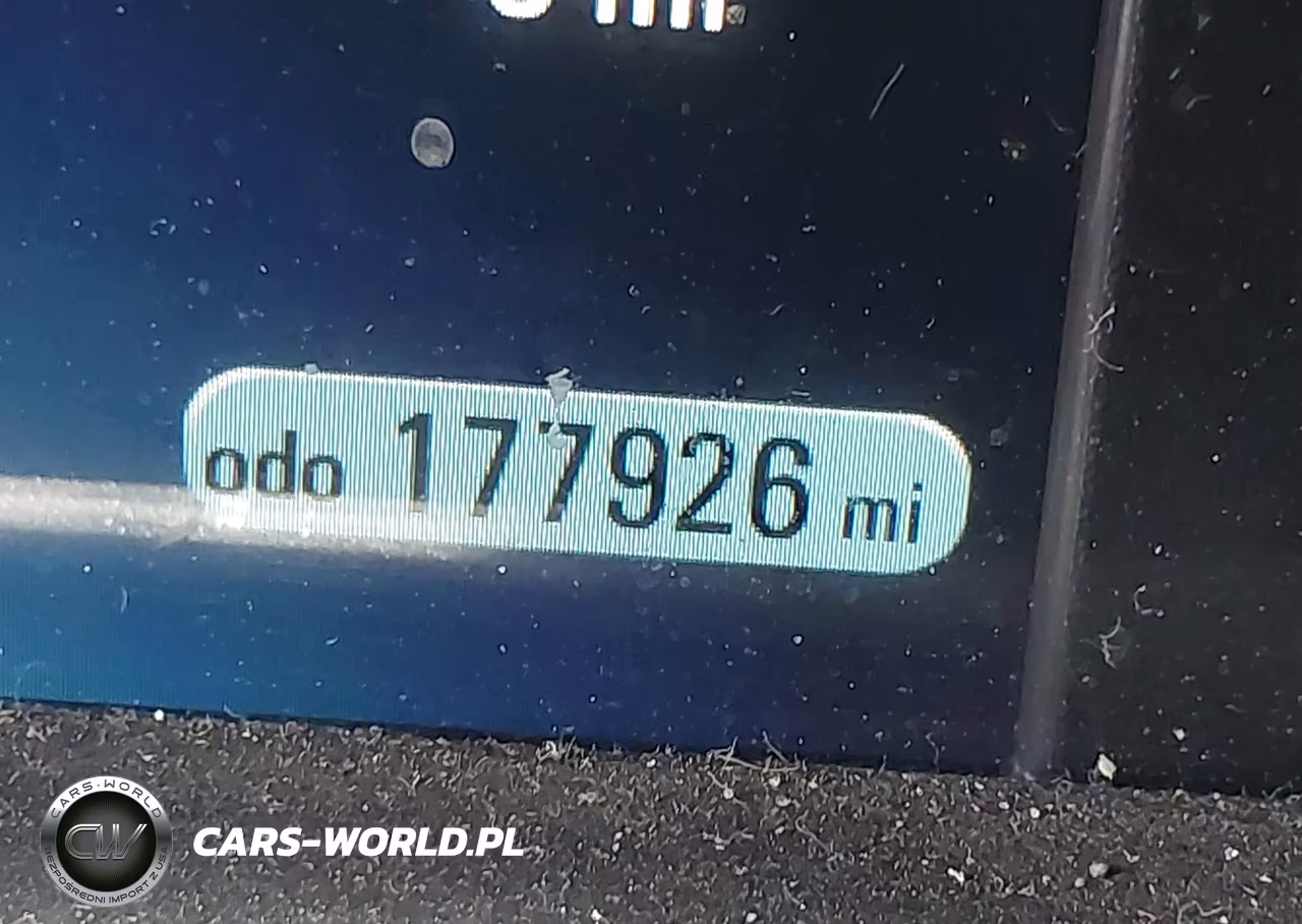 2013 Chevrolet Volt VIN:1G1RE6E46DU147020 - 11