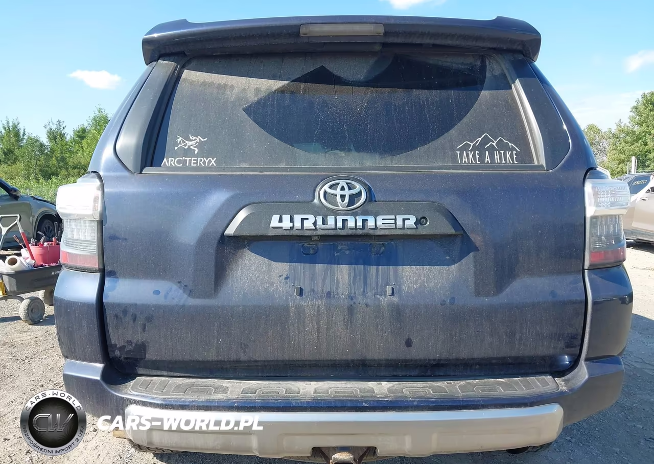2016 Toyota 4Runner Trail Premium VIN:JTEBU5JR3G5285440 - 16