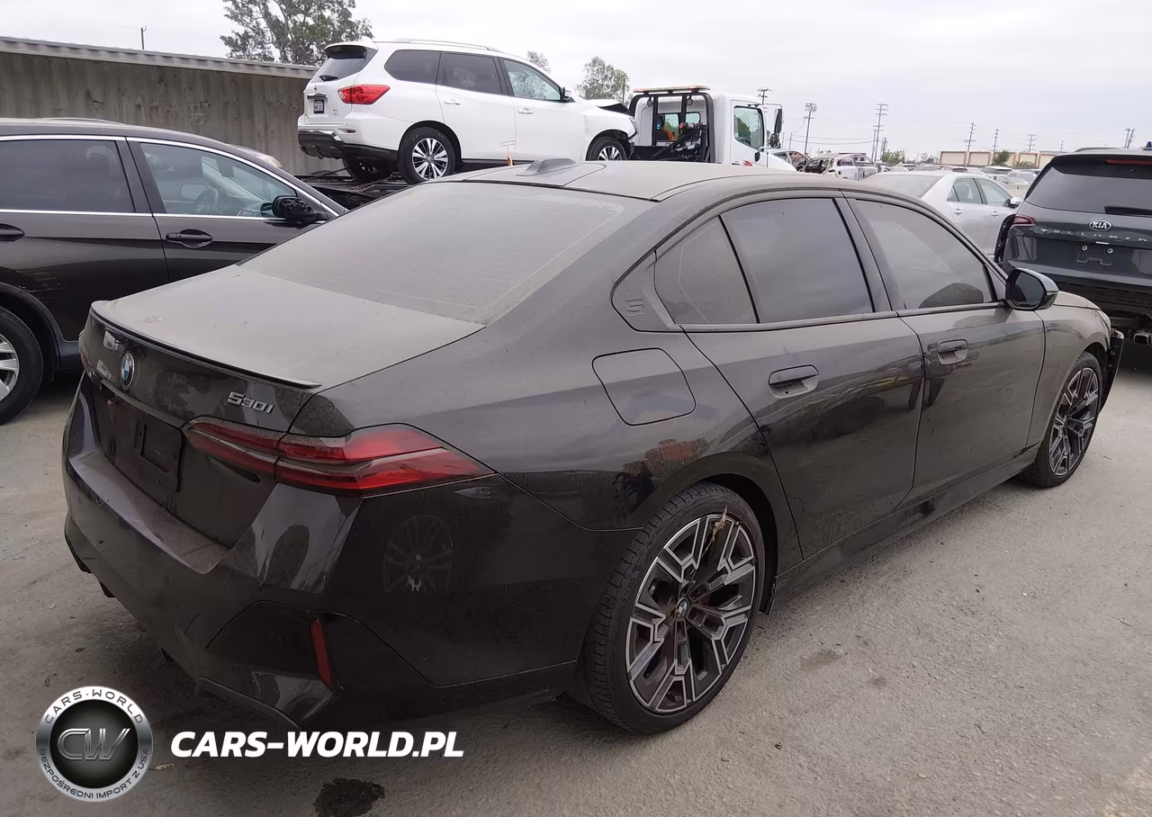 2024 BMW 530I VIN:WBA43FJ0XRCP95030 - 4