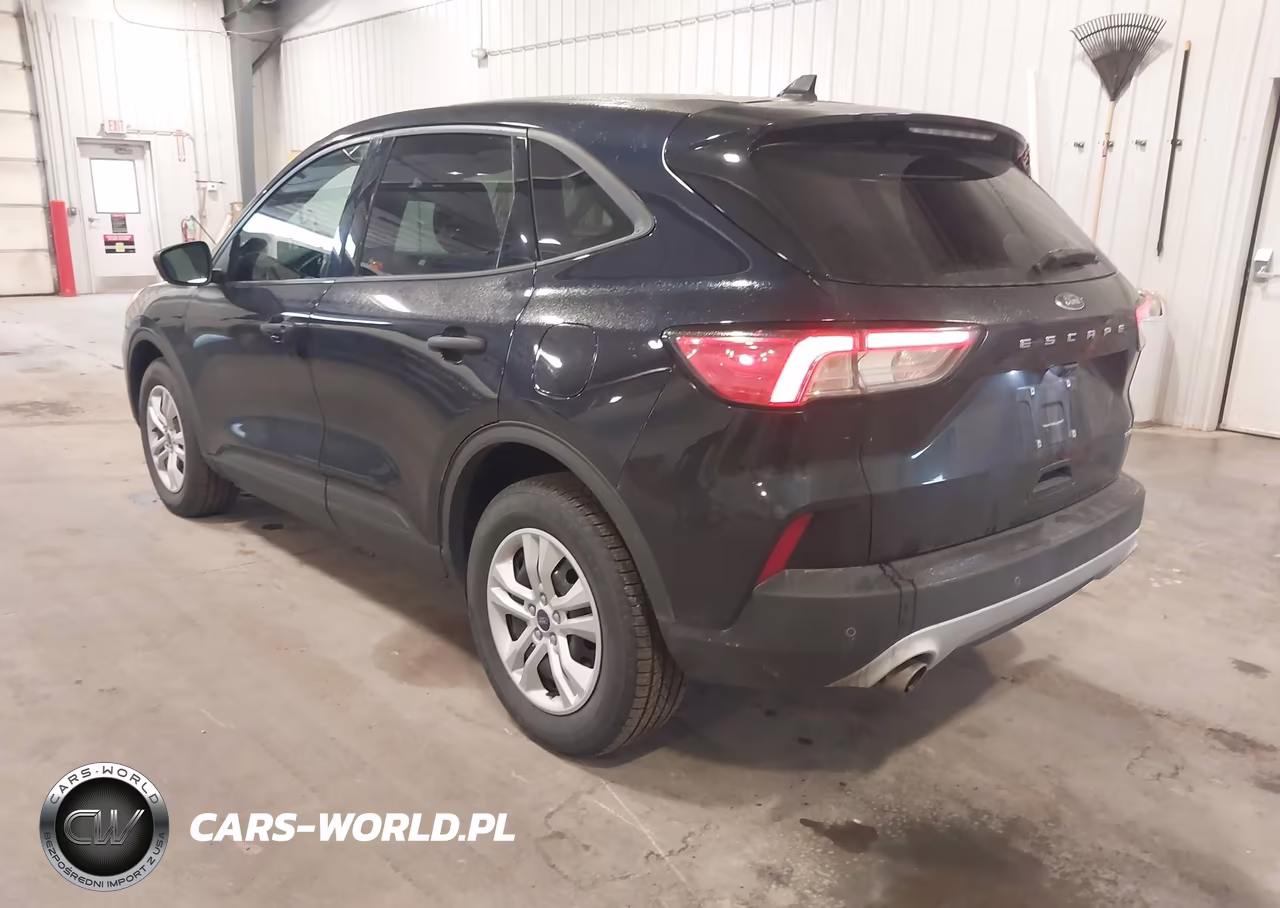 2021 Ford Escape S VIN:1FMCU9F65MUA68418 - 3