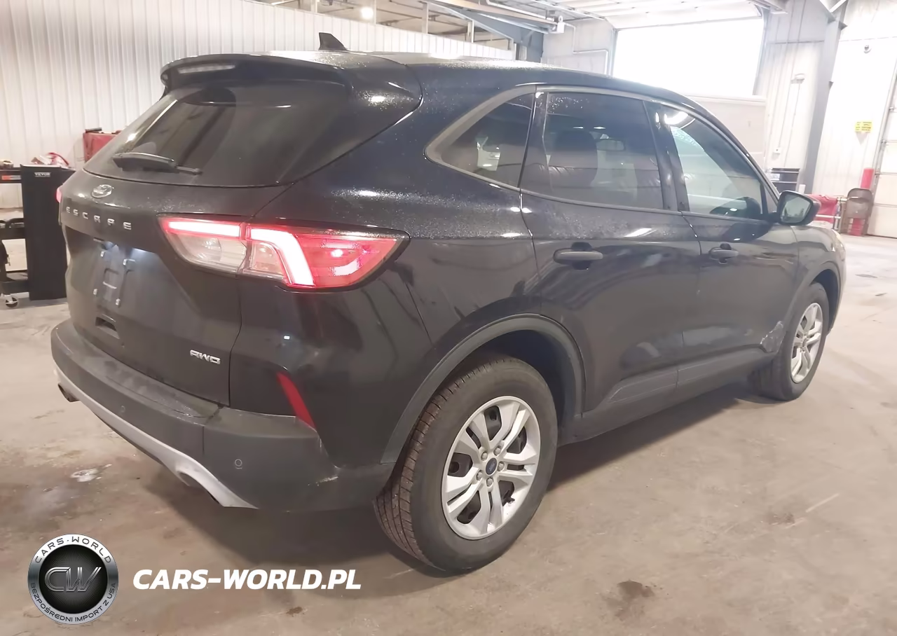 2021 Ford Escape S VIN:1FMCU9F65MUA68418 - 4