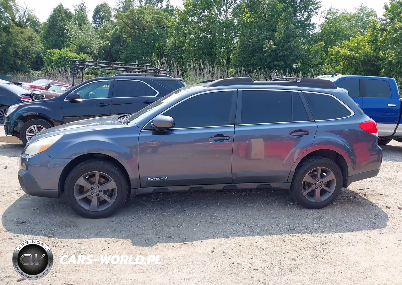 2014 Subaru Outback 2.5I Premium VIN:4S4BRCCC6E3307373 - 14