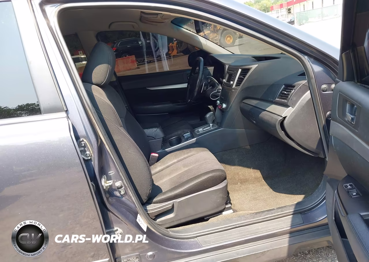 2014 Subaru Outback 2.5I Premium VIN:4S4BRCCC6E3307373 - 5