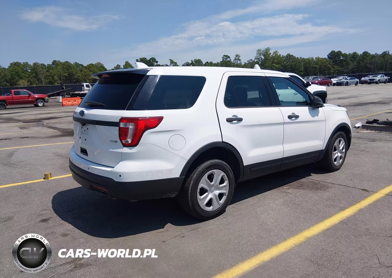 2016 Ford Utility Police Interceptor VIN:1FM5K8AR8GGD31305 - 4