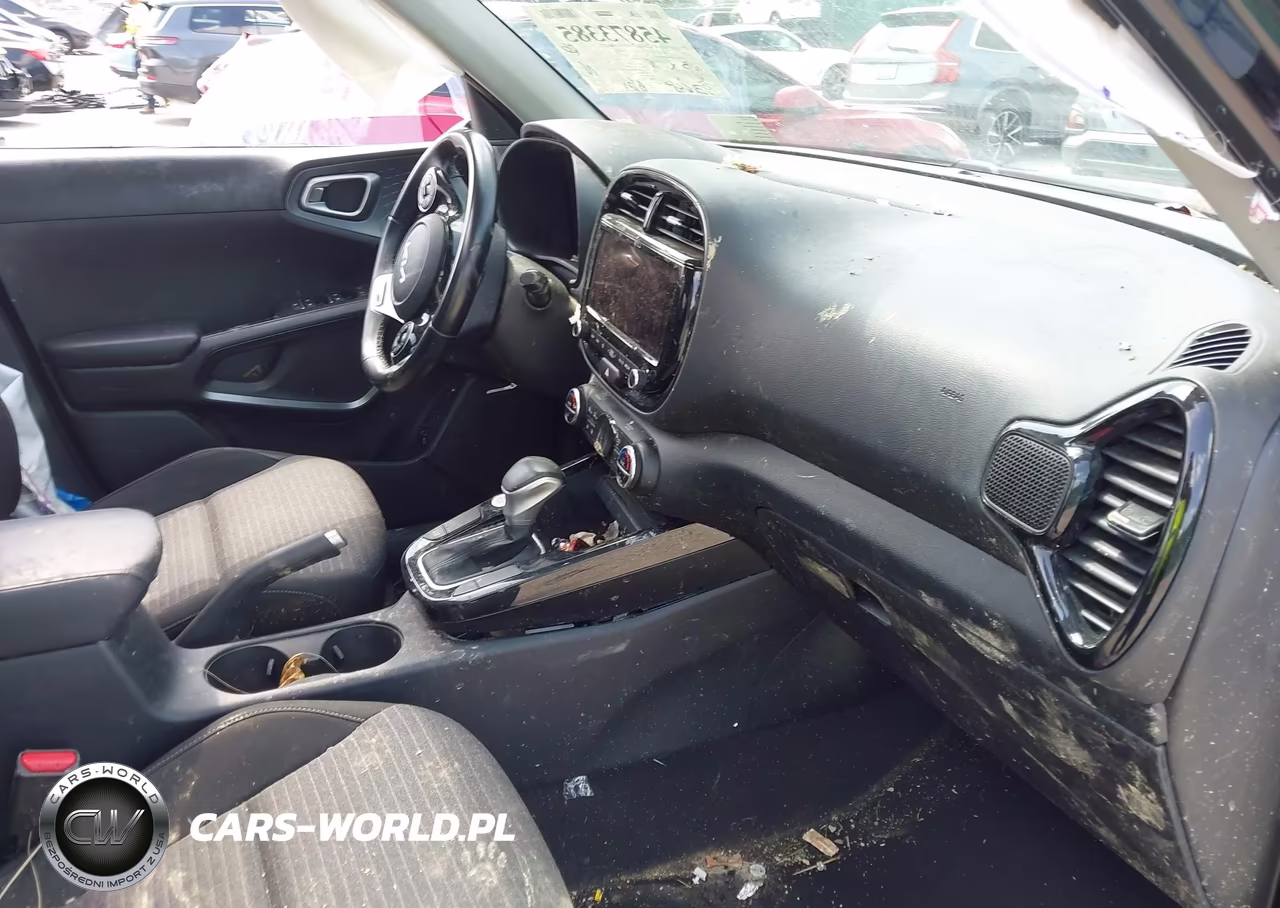 2022 Kia Soul Gt-Line VIN:KNDJ63AU8N7803093 - 5