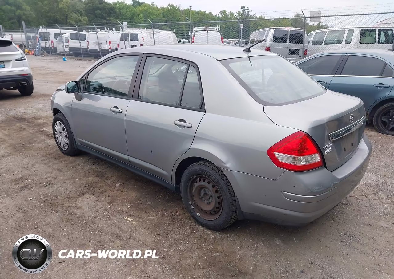 2010 Nissan Versa 1.8S VIN:3N1BC1APXAL450070 - 3