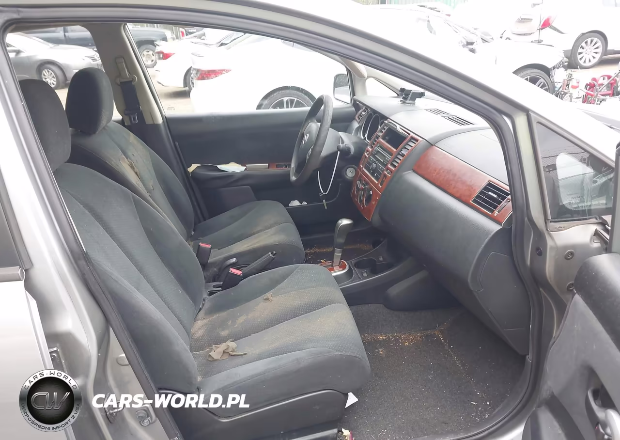 2010 Nissan Versa 1.8S VIN:3N1BC1APXAL450070 - 5