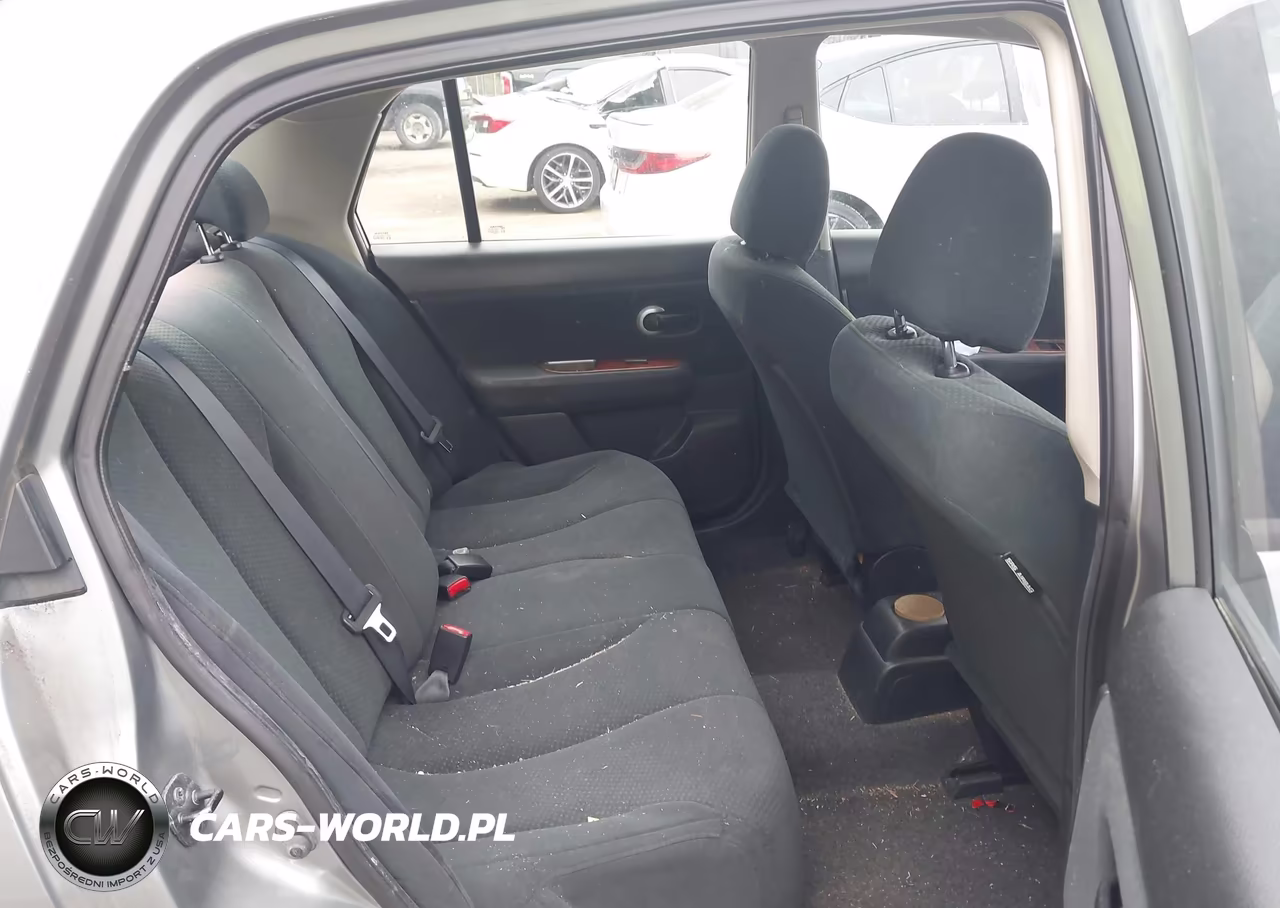 2010 Nissan Versa 1.8S VIN:3N1BC1APXAL450070 - 8