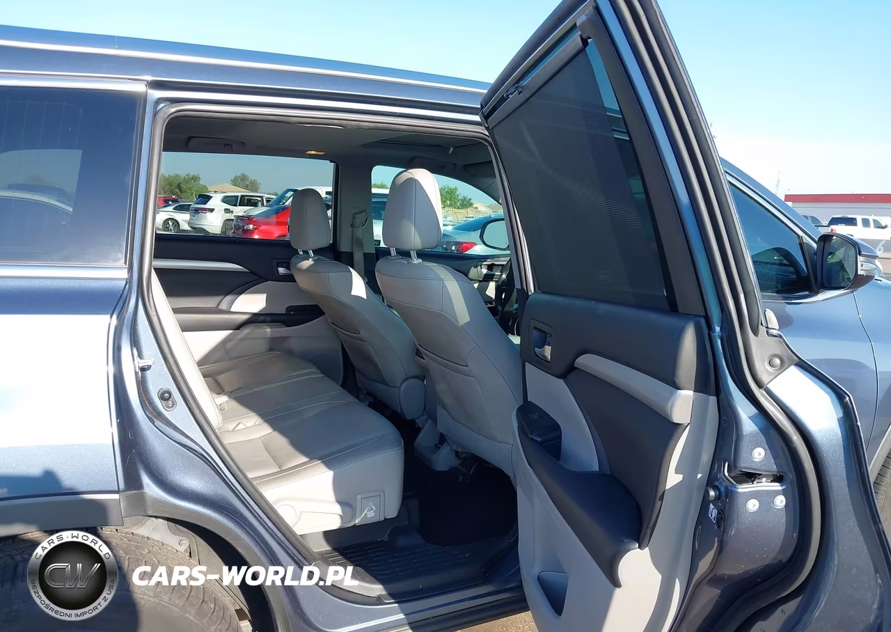 2016 Toyota Highlander Xle V6 VIN:5TDKKRFH3GS122279 - 8