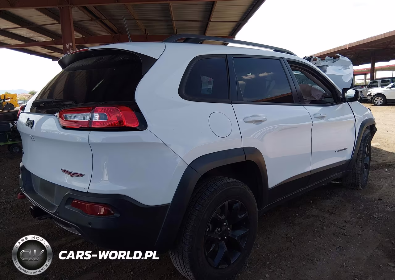 2018 Jeep Cherokee Trailhawk VIN:1C4PJMBX2JD608187 - 4