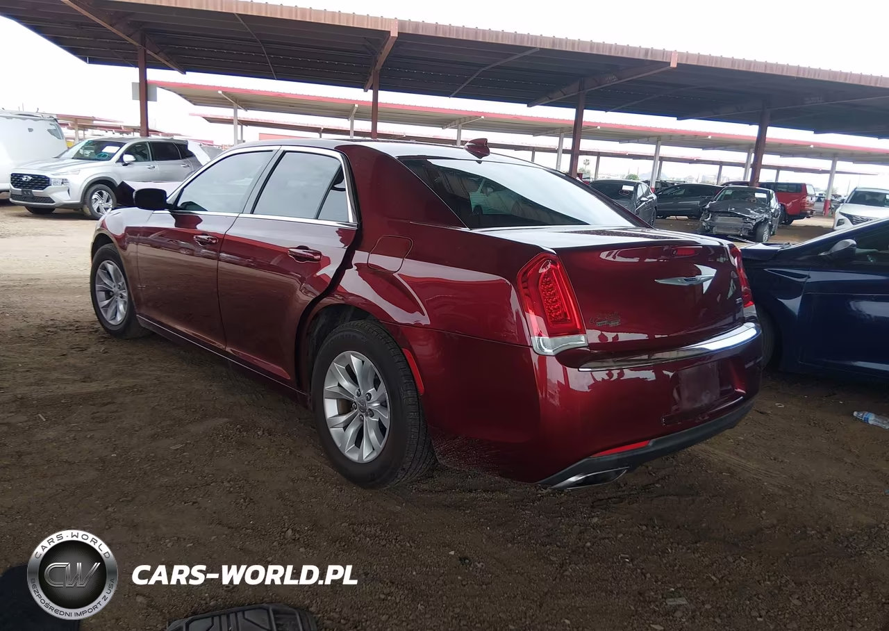 2021 Chrysler 300 Touring VIN:2C3CCAAG1MH554854 - 3