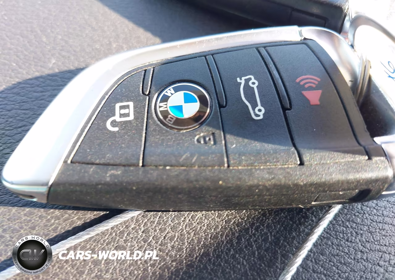 2018 BMW X6 xDrive35I VIN:5UXKU2C59J0Z61342 - 11