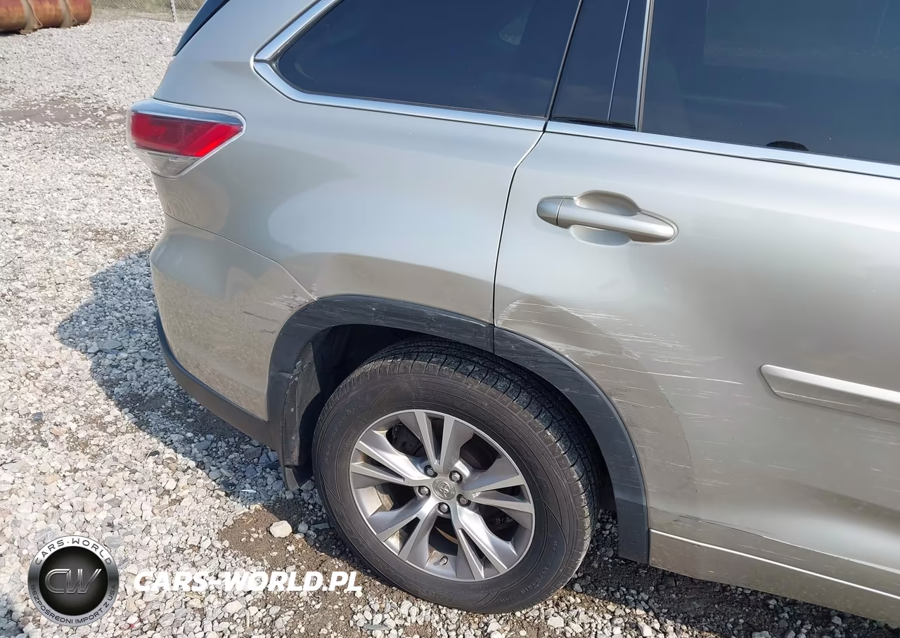 2014 Toyota Highlander Xle V6 VIN:5TDJKRFH8ES055607 - 17