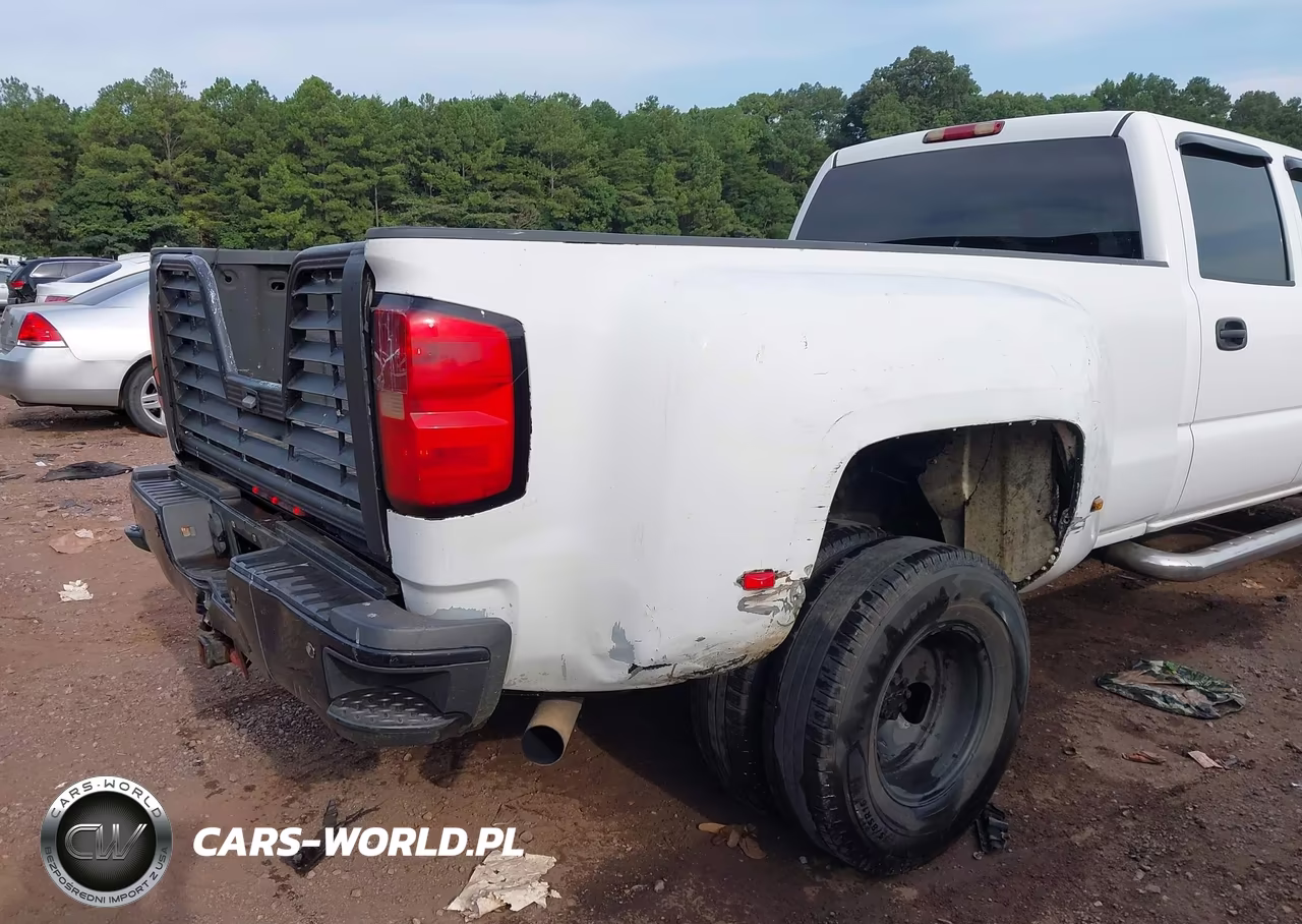 2006 Chevrolet Silverado 3500 Work Truck VIN:1GCJC33D76F160412 - 11