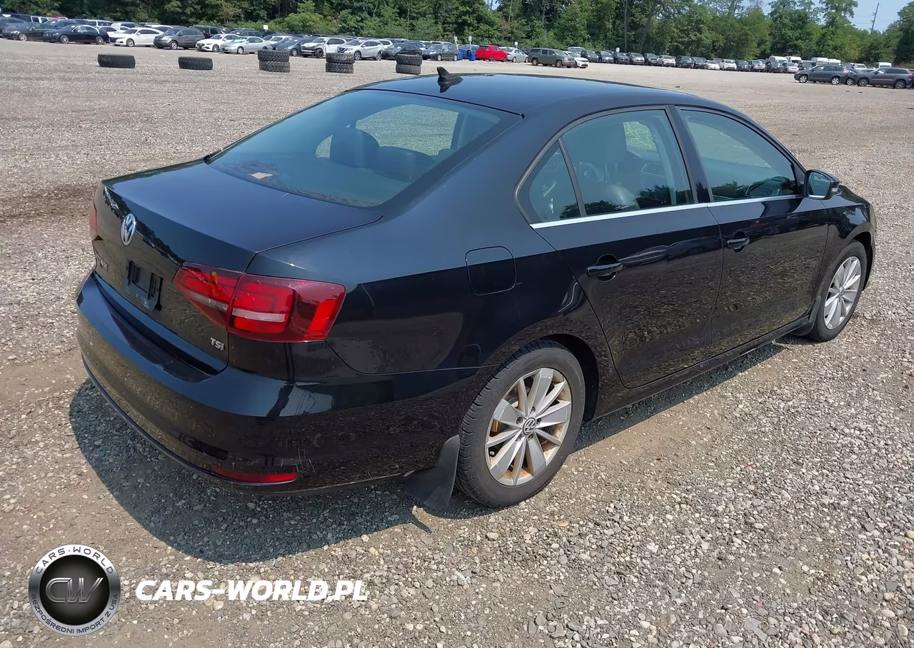 2016 Volkswagen Jetta 1.4T Se VIN:3VWD67AJ5GM318152 - 4