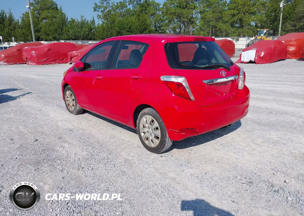 2013 Toyota Yaris Le VIN:JTDKTUD36DD566920 - 3
