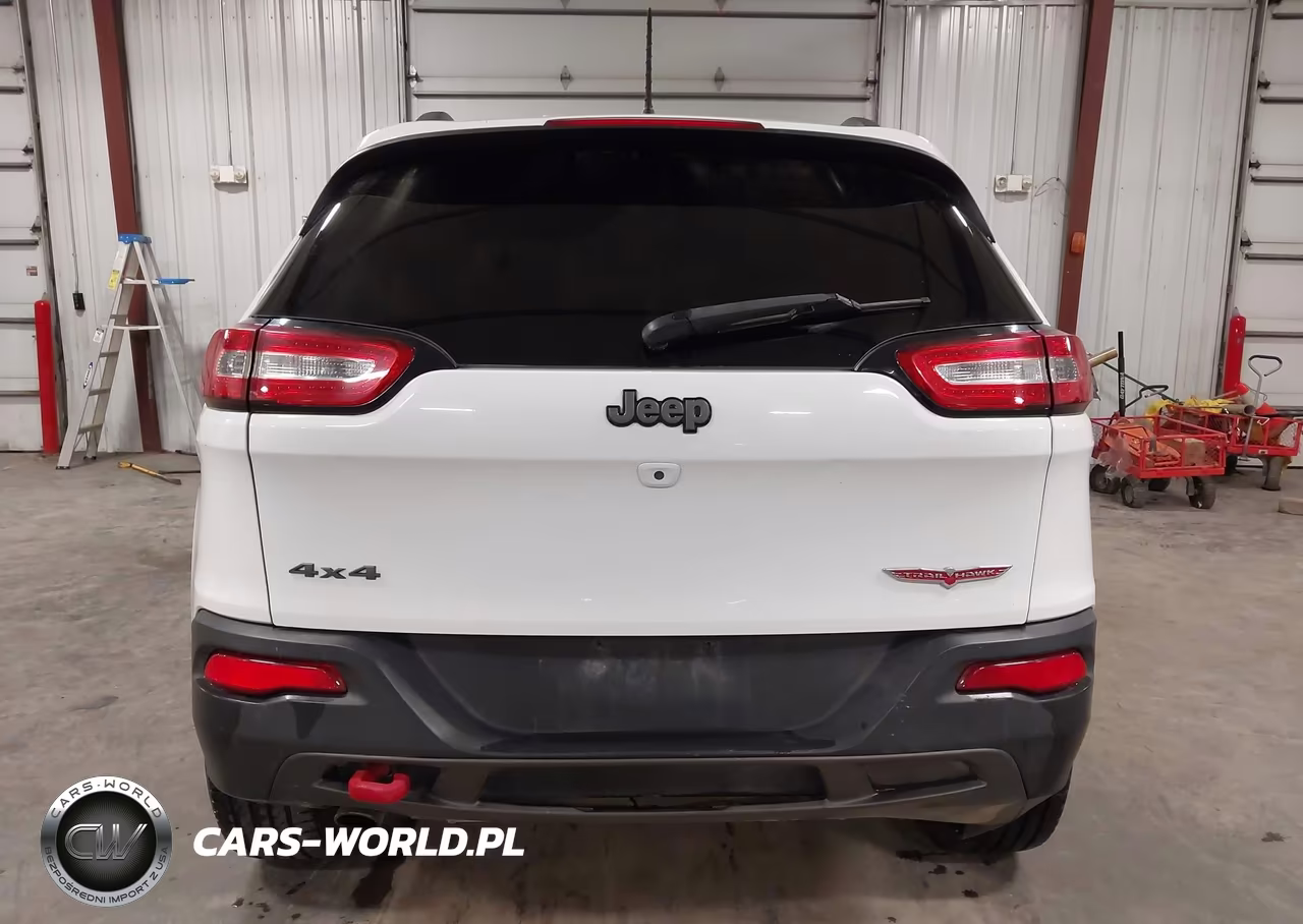 2016 Jeep Cherokee Trailhawk VIN:1C4PJMBB0GW338510 - 17