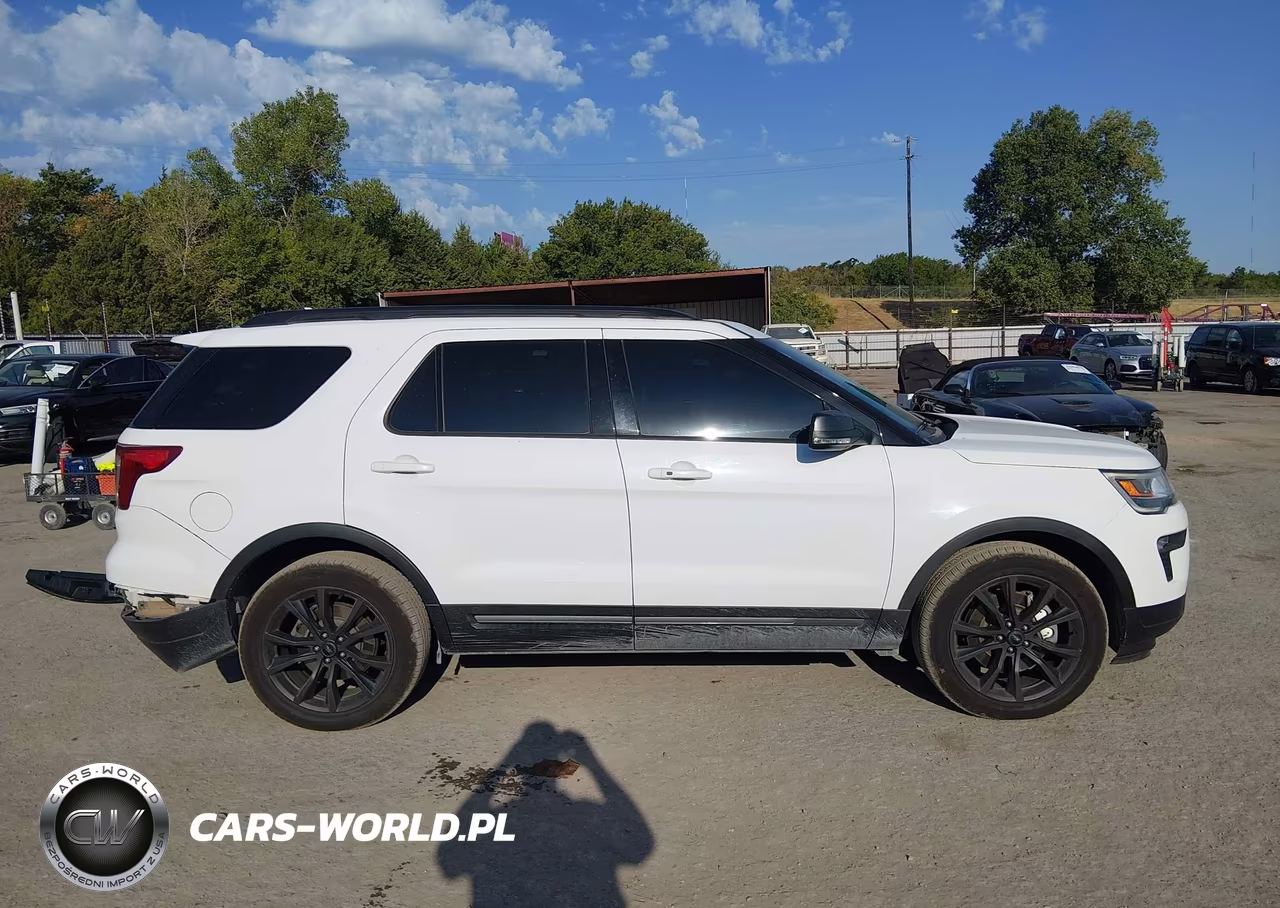2018 Ford Explorer Xlt VIN:1FM5K8DH3JGA25106 - 14