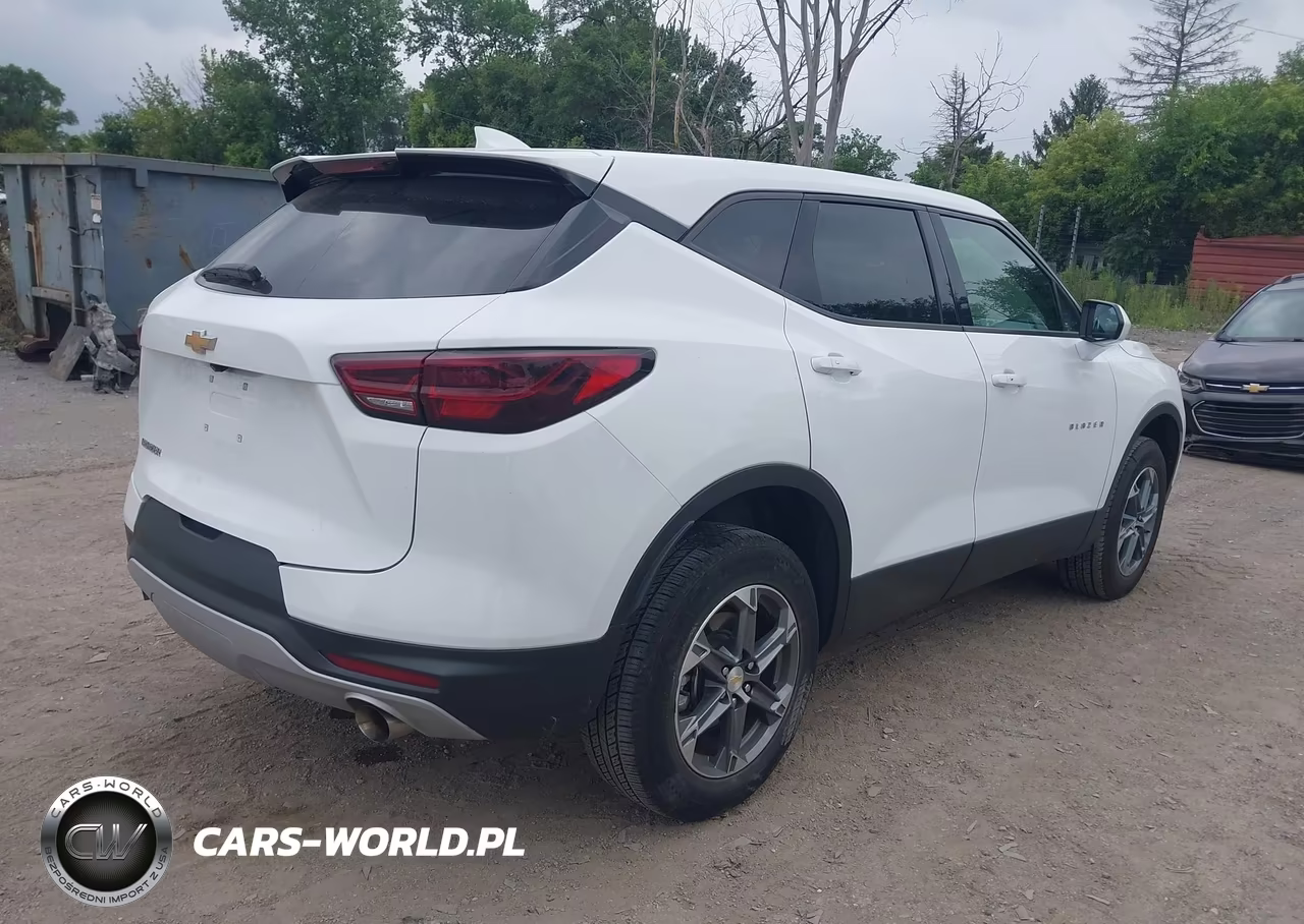 2025 Chevrolet Blazer Fwd 2Lt VIN:3GNKBCR41SS143133 - 4